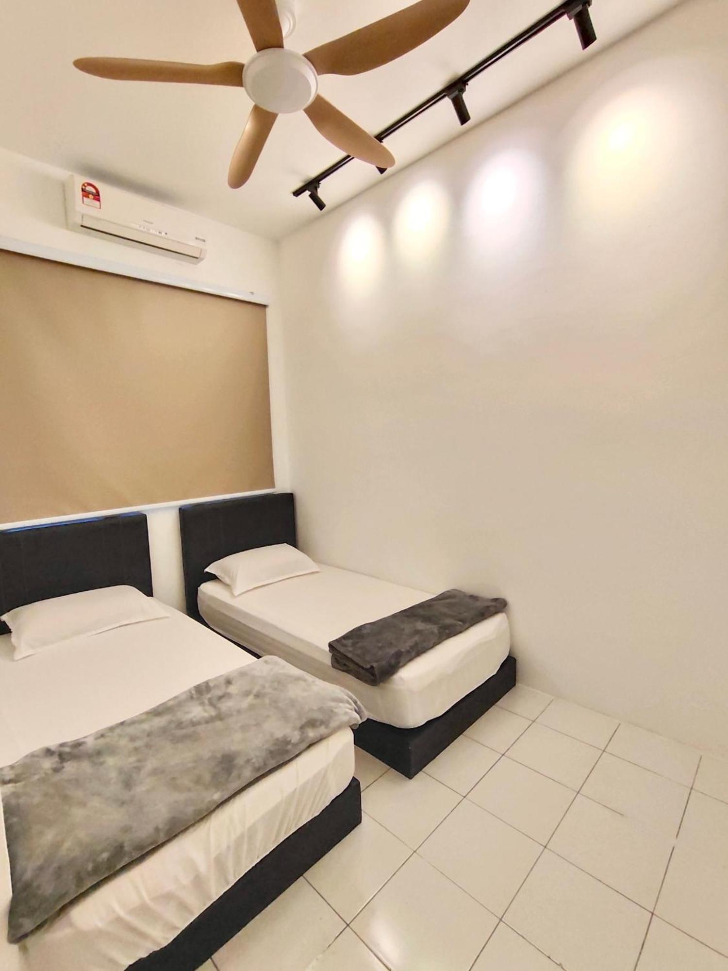 Sakura 1 Homestay Kampar Landed Ngoại thất bức ảnh